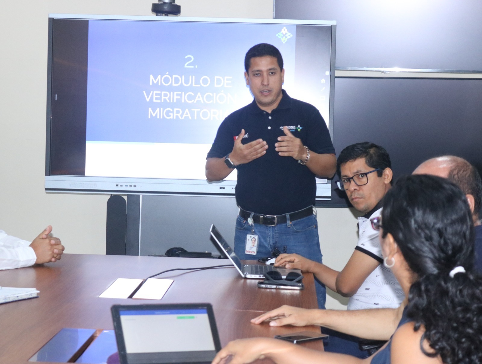 La Libertad: Migraciones refuerza colaboración con la policía para fortalecer lucha contra criminalidad 