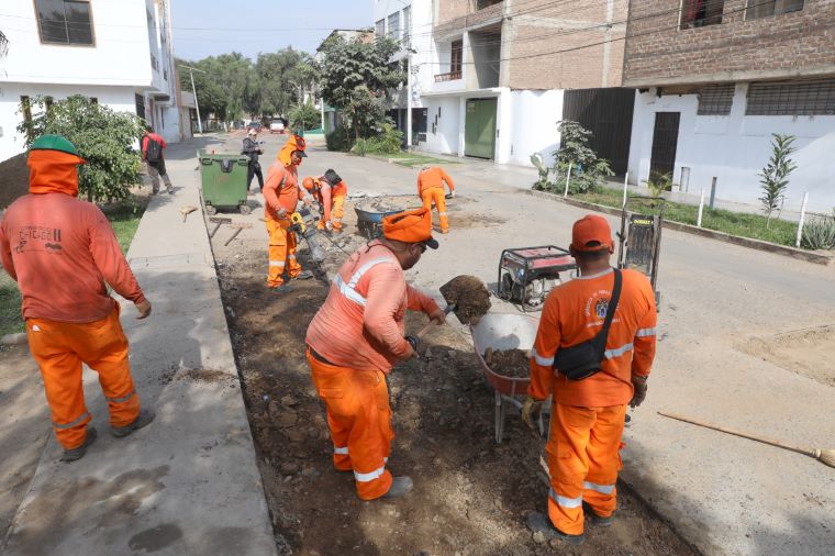 “Pistas de Trujillo estarían mal por falta de control en obras”, revela el alcalde Mario Reyna 