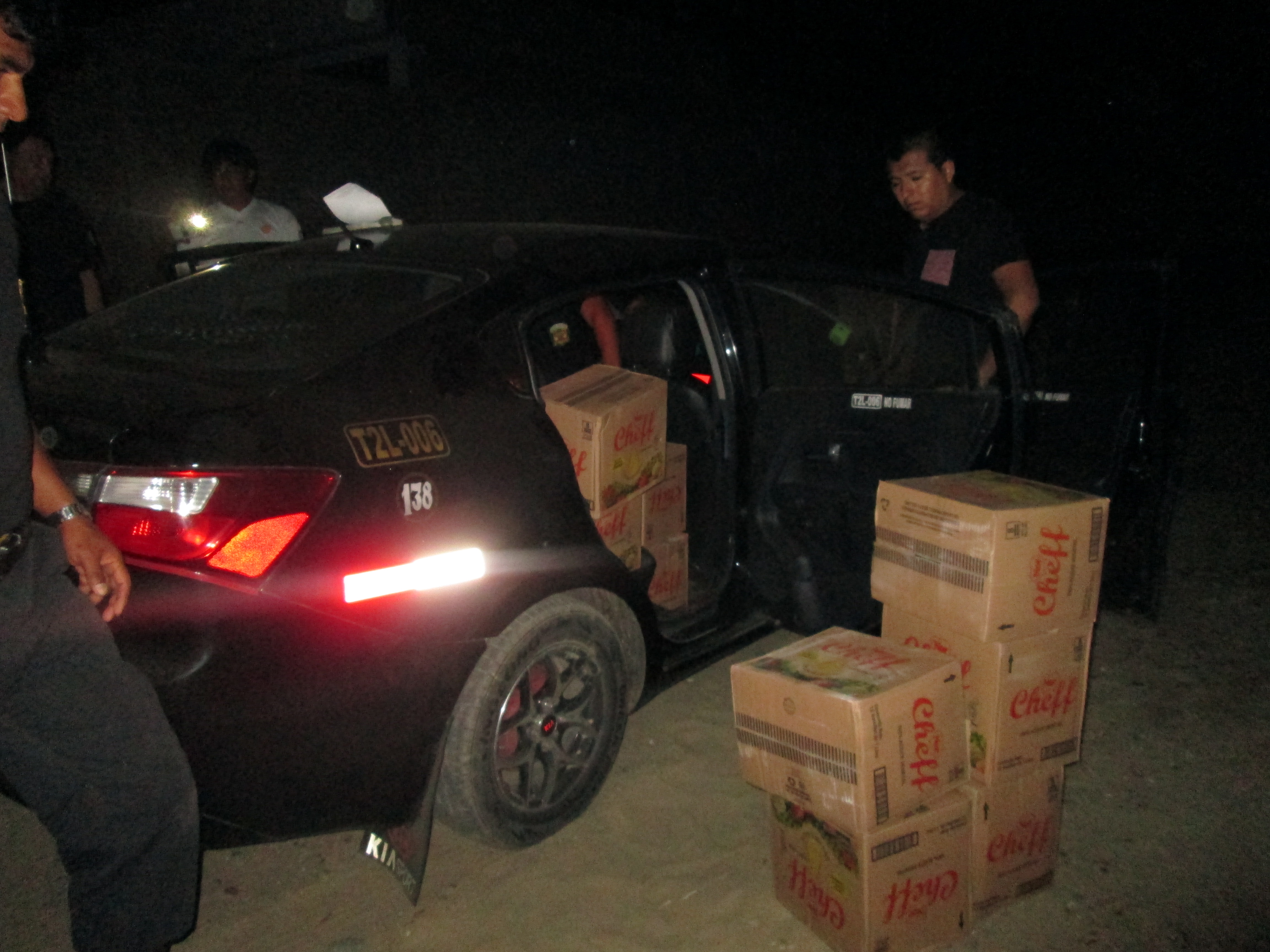 Moche: recuperan cajas de aceite valorizadas en 2 000 soles