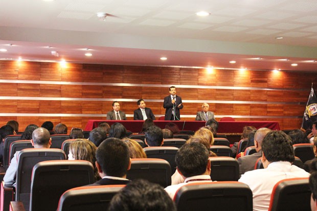 Inauguran remodelado auditorio en la Corte de Justicia de La Libertad