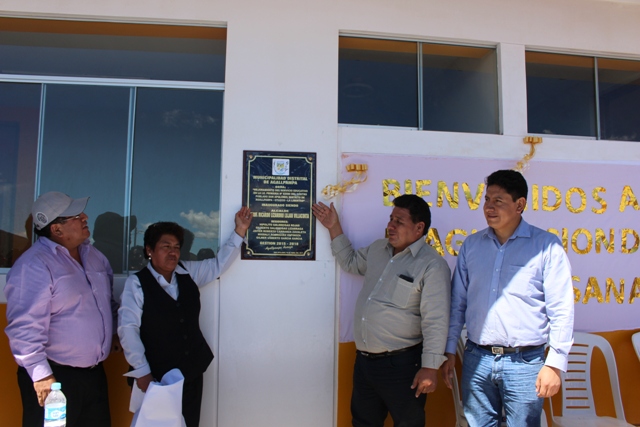 Agallpampa: comuna entrega institución educativa remodelada en caserío San Apolonio
