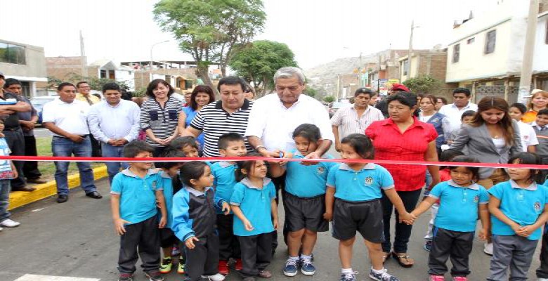 Municipalidad de Trujillo entregó obra de mejoramiento vial en La Libertad