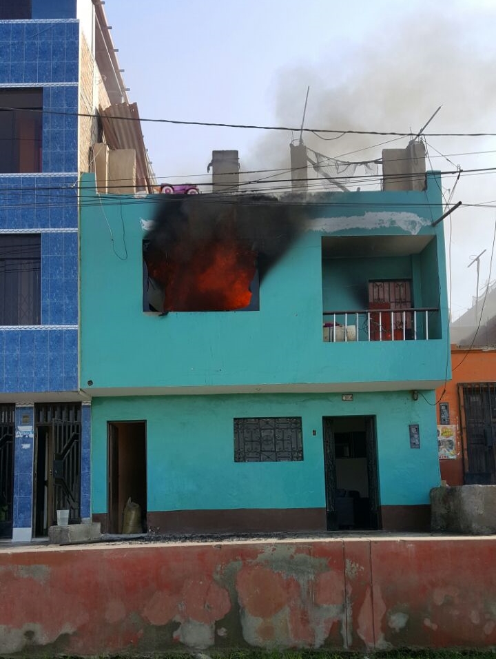 Incendio arrasa con vivienda en El Porvenir