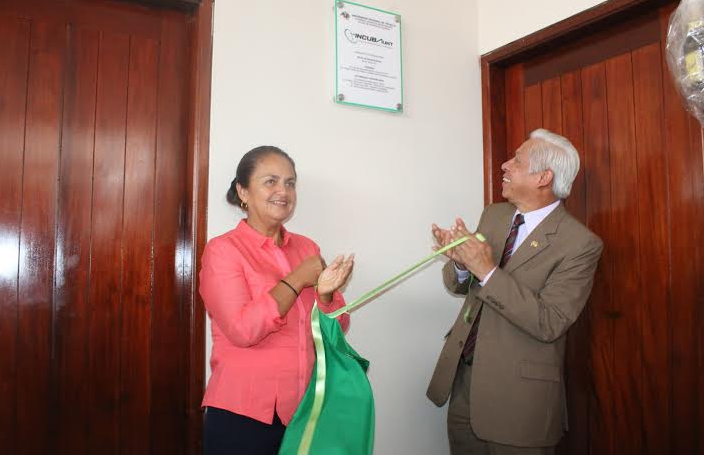 UNT y Cámara de Comercio de La Libertad inauguran primera incubadora de empresas