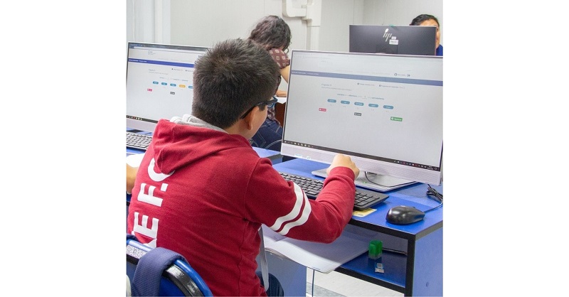  Inicia postulación por becas integrales para estudiar una carrera 