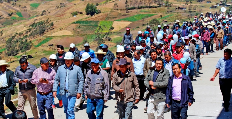 Inician obra en carretera Otuzco – Barro Negro ahora a dos carriles