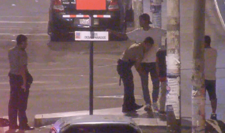 Víctor Larco: Vándalos protagonizan batalla campal luego de salir de una discoteca