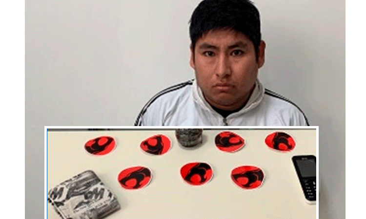 Trujillo: sujeto cae con granada de guerra y stickers extorsivos