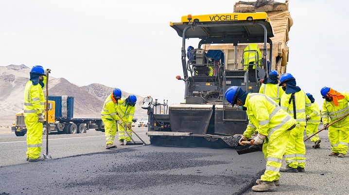 Intervendrán seis tramos para sellado de fisuras y grietas en la Red Vial 4  