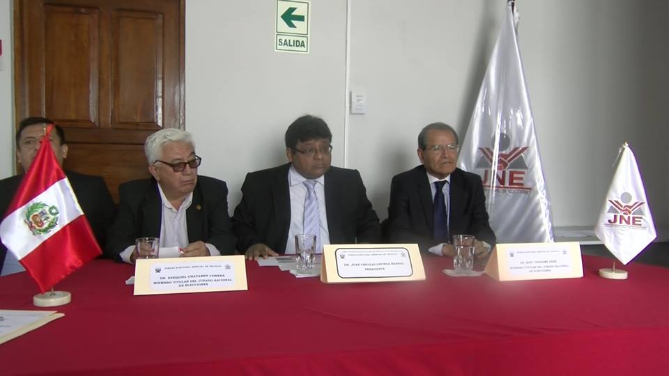Miembros del Jurado Nacional de Elecciones llegan a Trujillo a exponer reformas electorales 