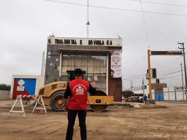 Jurado Electoral Especial de Trujillo atiende más de 140 infracciones a publicidad estatal