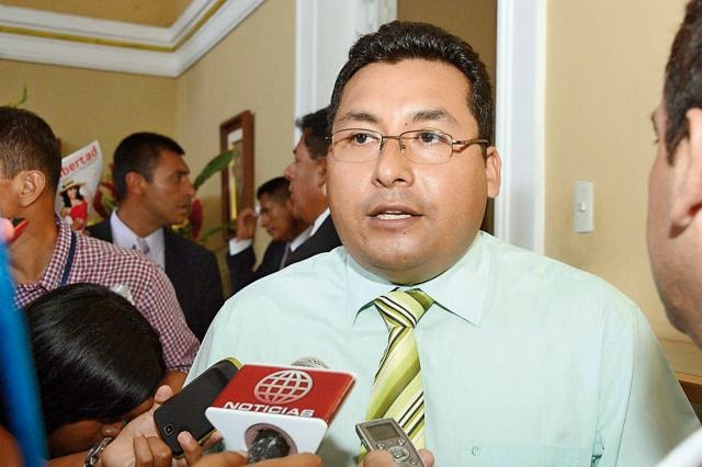 Alcalde de Huanchaco defiende carretera criticada por pescadores