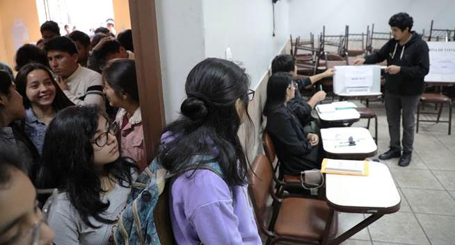 Más de 590 mil jóvenes sufragarán por primera vez en las Elecciones Congresales Extraordinarias