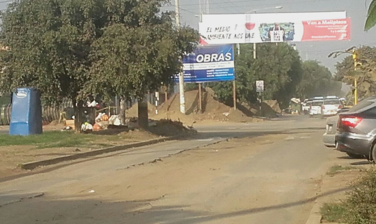 Trujillo: Exigen culminación de obra en av. Juan Pablo II