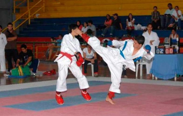 Dos karatecas trujillanos clasificaron a Juegos Escolares Sudamericanos