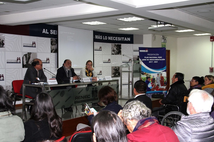 Reniec presentó el Plan Nacional Perú Libre de Indocumentación