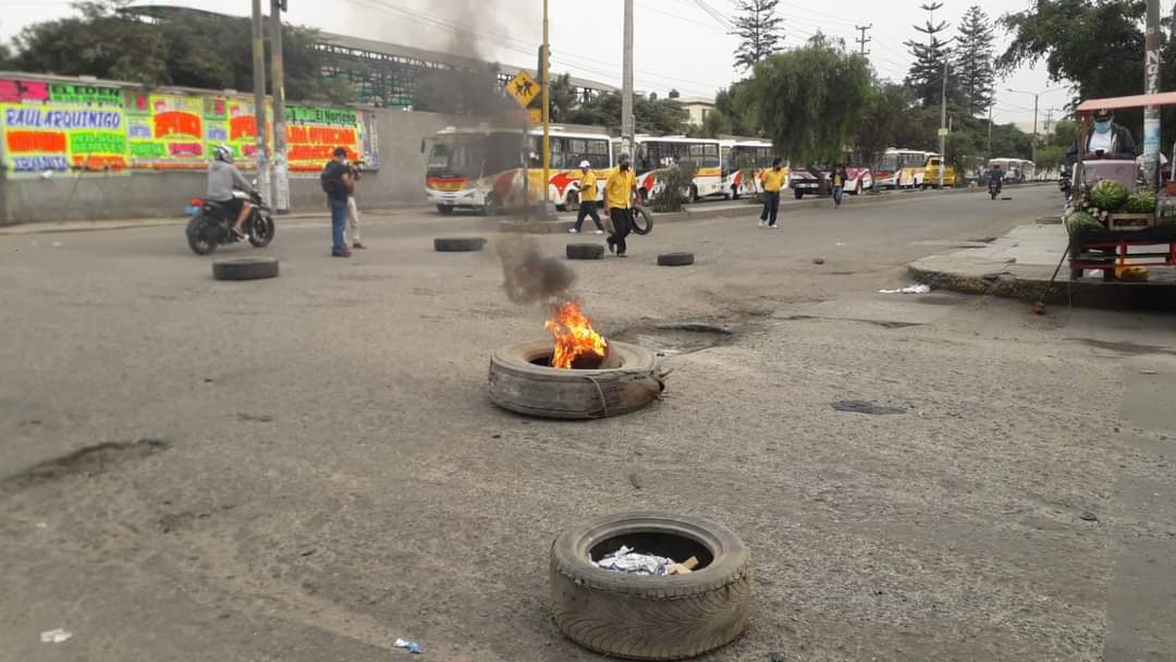 Transporte urbano y taxistas se levantan en paro de 48 horas en Trujillo y otras provincias liberteñas