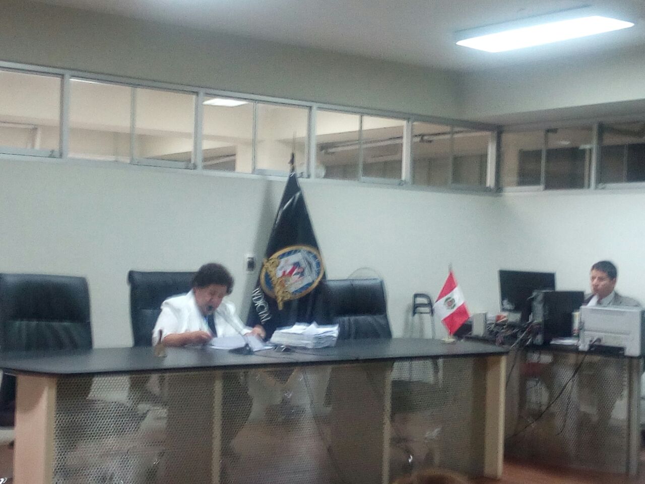 Absuelven a César Acuña por vídeo "Plata como cancha"