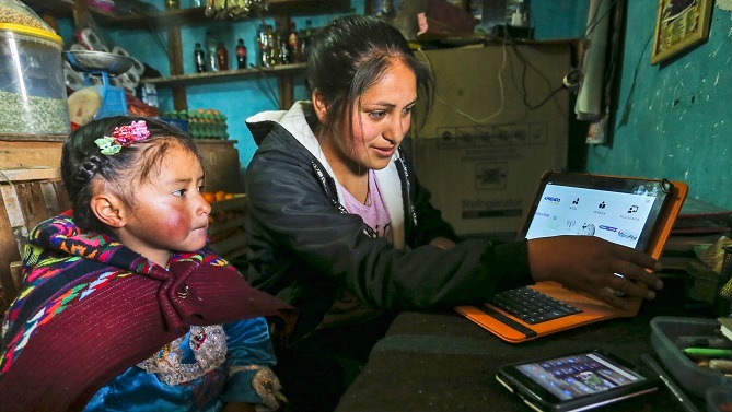  Gobierno reafirma que ampliará cobertura de internet de calidad en zonas rurales