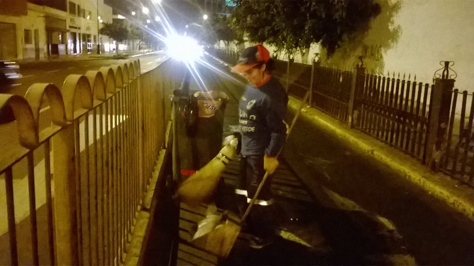 Limpieza nocturna de principales arterias de Trujillo es permanente
