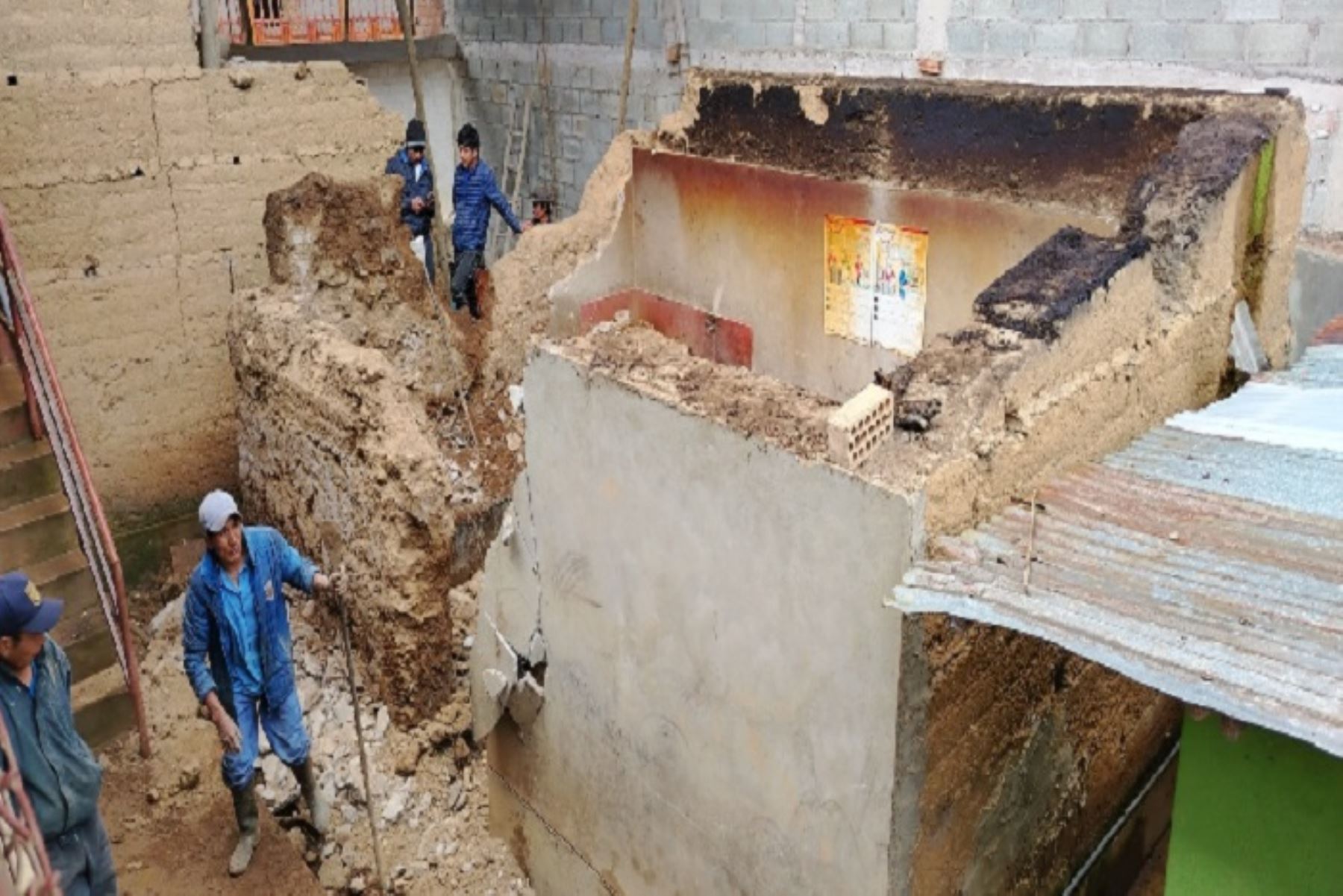 La Libertad: lluvias intensas ocasionan colapsan estructuras en colegio Ricardo Palma de Tayabamba