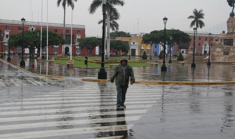 La Libertad: Defensoría del Pueblo exhorta a autoridades a prepararse ante lluvias