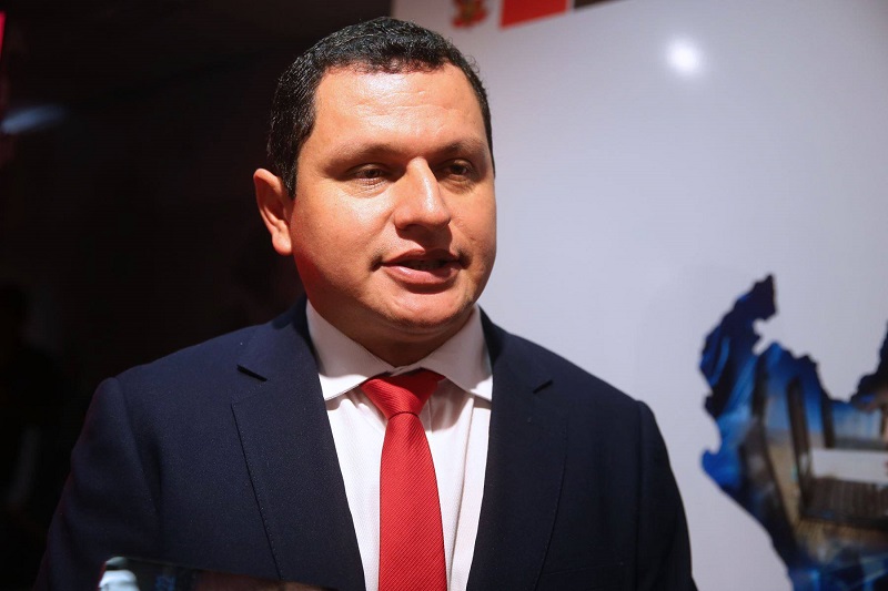 Los gobiernos regionales piden estabilidad en el país