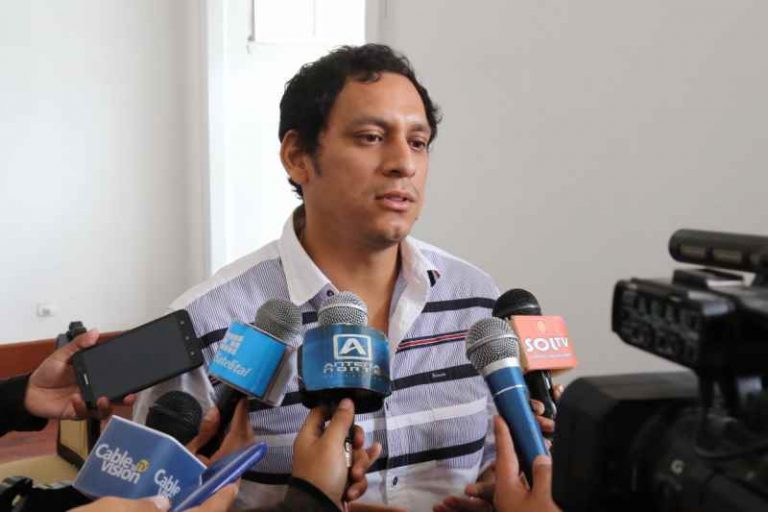 Luis Valdez salió jalado en encuesta, su gestión tiene el 59% de desaprobación