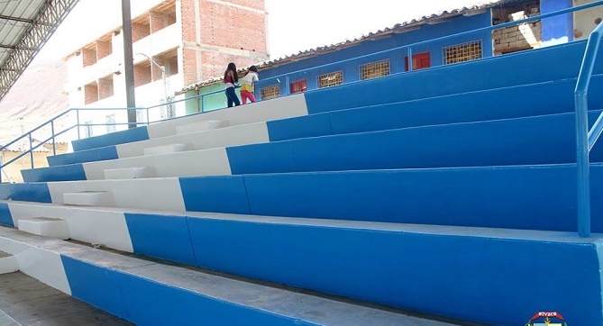 Otuzco: realizan mantenimiento de recintos deportivos