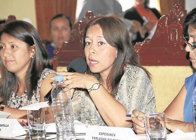 Concejal Milagros Mantilla solicita desafiliación del movimiento de Elidio Espinoza