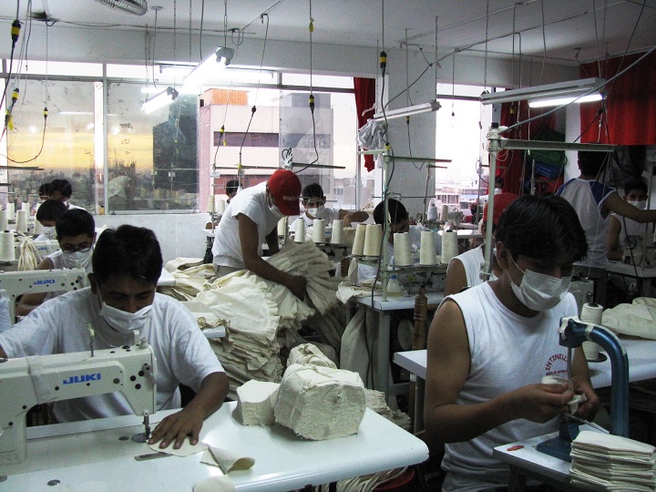 Exportaciones peruanas cayeron por segundo mes consecutivo 