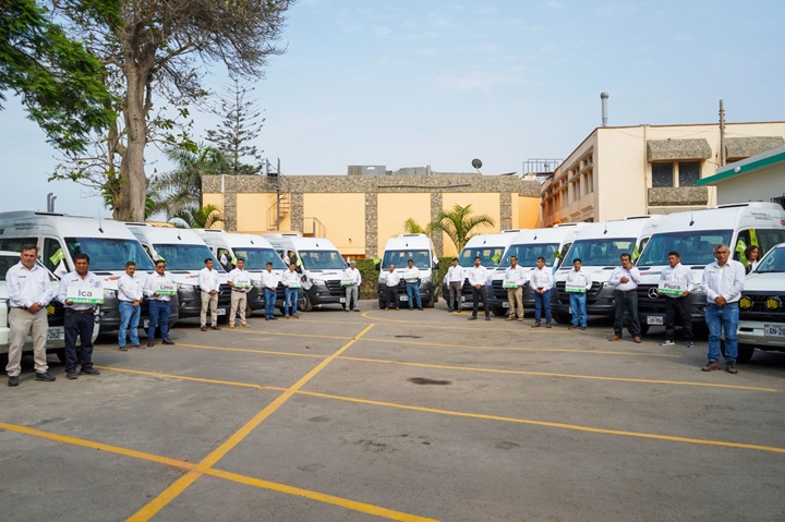 Gobierno fortalece investigación y transferencia de tecnología agraria con moderna flota vehicular