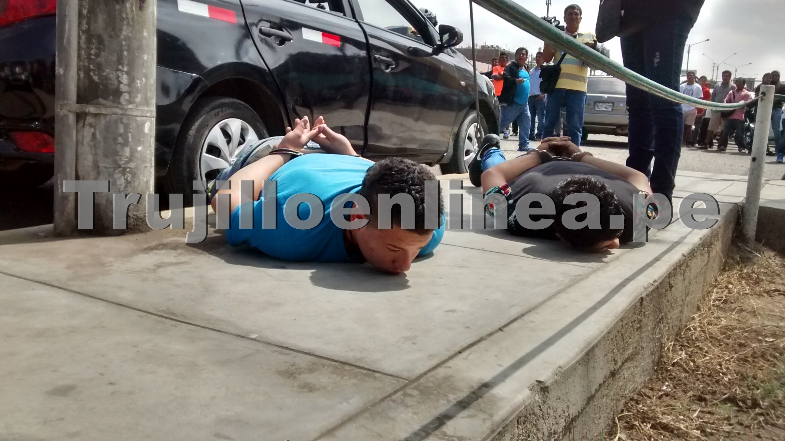 Trujillo: Capturan siete presuntos marcas en óvalo Mochica