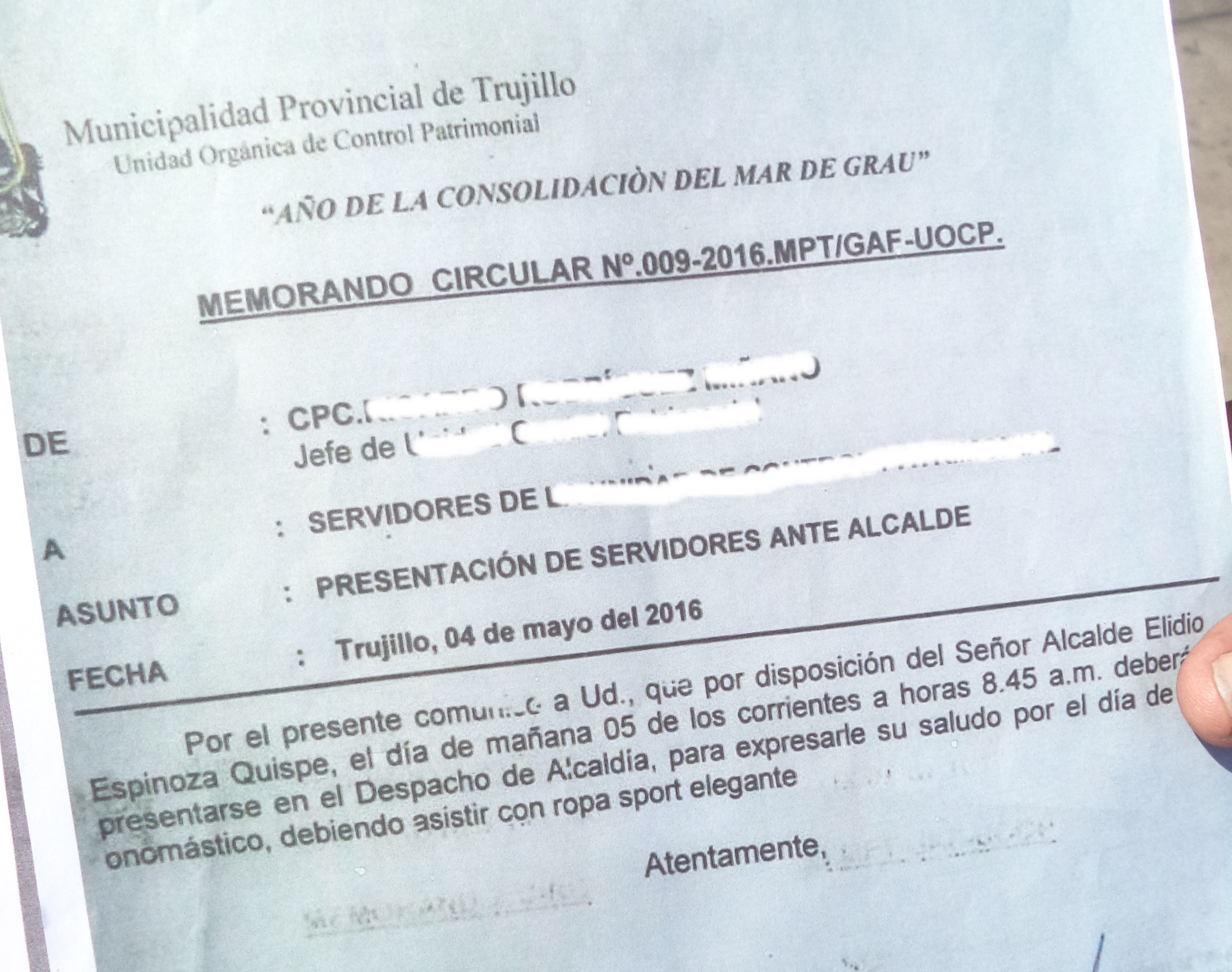 Obligan a servidores municipales a saludar a alcalde Elidio Espinoza por su cumpleaños