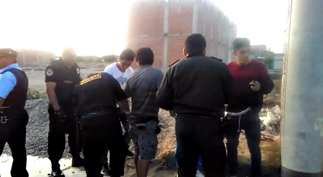  Trujillo: detienen a dos menores y tres adultos consumiendo drogas en predio abandonado