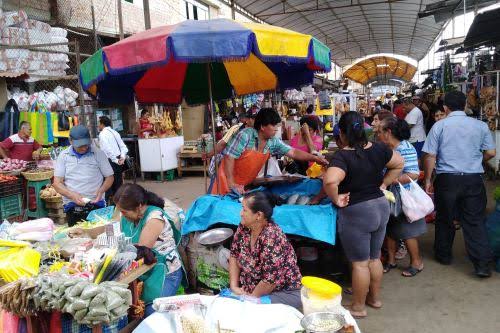 Trujillo: alcalde vecinal de Mampuesto exige control al comercio informal