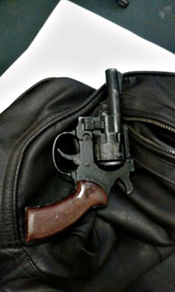 Trujillo: detienen a conductor de bus que portaba un revólver (Vídeo)