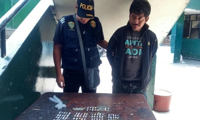 Capturan a microcomercializador de drogas en Pesqueda