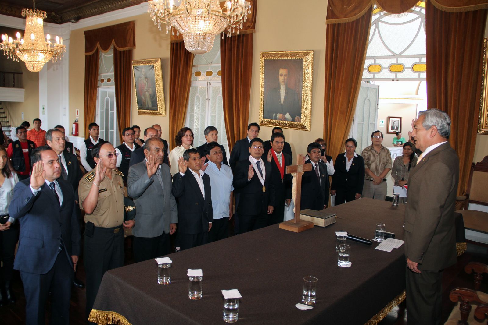 Investigan a 3 alcaldes por ausentarse de comité de seguridad