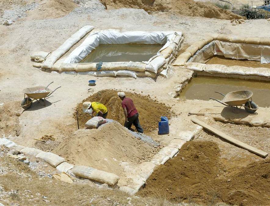 Defensoría interviene por apropiación de terrenos del estado por minería ilegal en Cerro el Toro