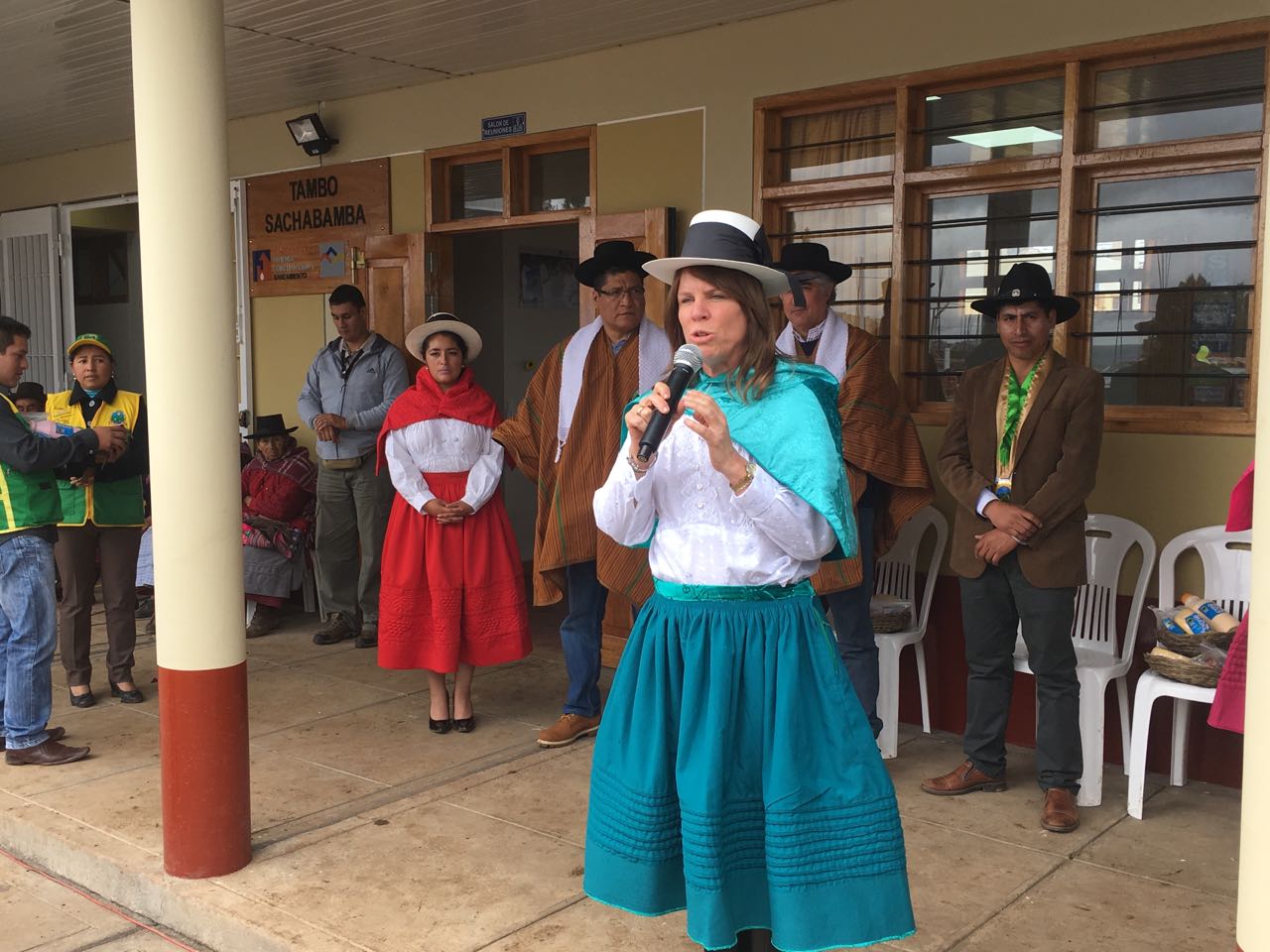 “Trabajamos para que el Estado llegue de manera ágil, oportuna y mejor a los ciudadanos”: ministra Aljovín