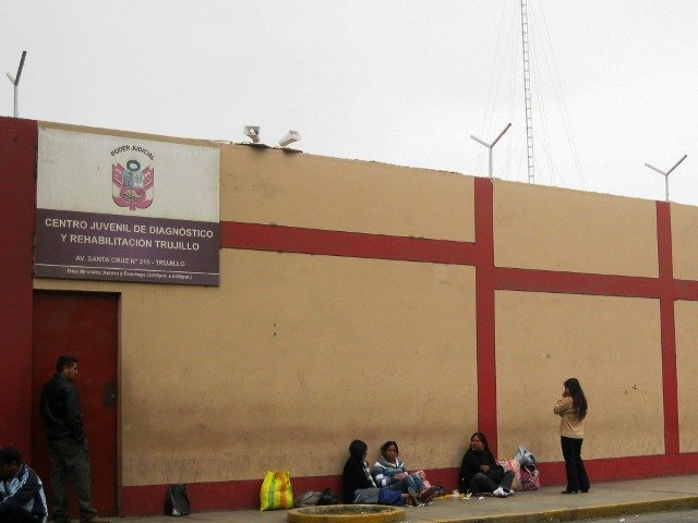 Ministra de Justicia descarta reubicación de ex Floresta en Trujillo