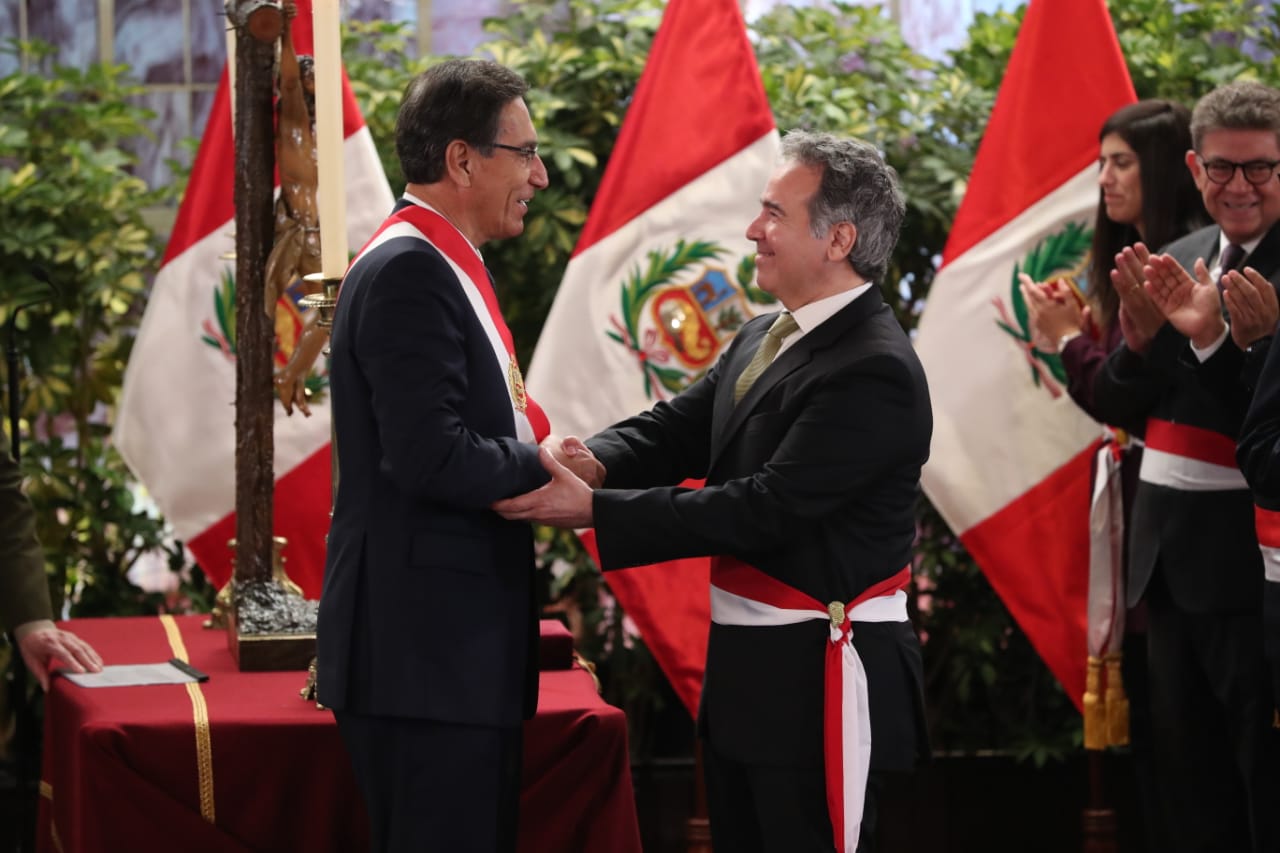 Francisco Petrozzi juramentó como nuevo ministro de Cultura