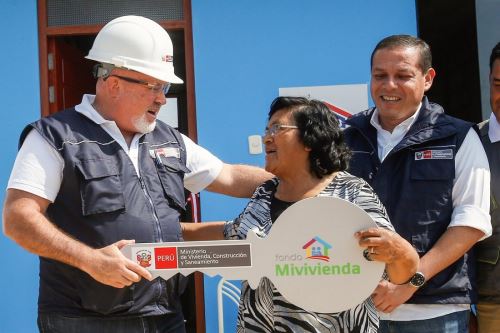Trujillo: entregan primeras casas reconstruidas a damnificados por “ Niño Costero”