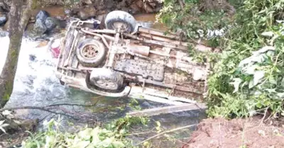 Camioneta cae al río Marañón y deja un muerto en Sánchez Carrión