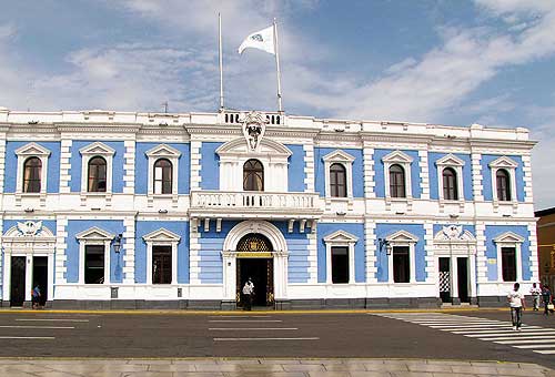 “Los Plataneros” habrían cobrado cupos en obras de la MPT