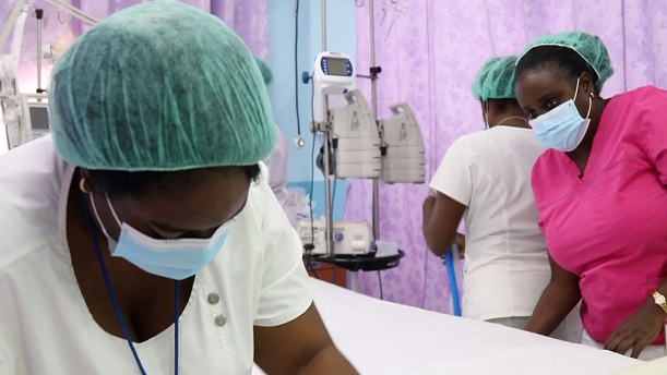 “Hay que mejorar protección al personal de enfermería mientras aumentan casos de Covid-19 en las Américas”