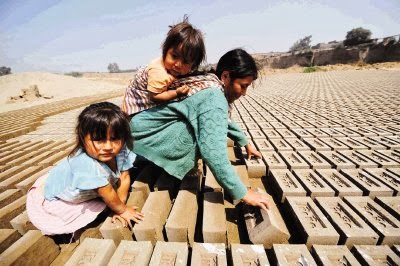Defensoría del Pueblo:  mujeres peruanas continúan sin poder acceder a puestos de trabajo, salud y justicia