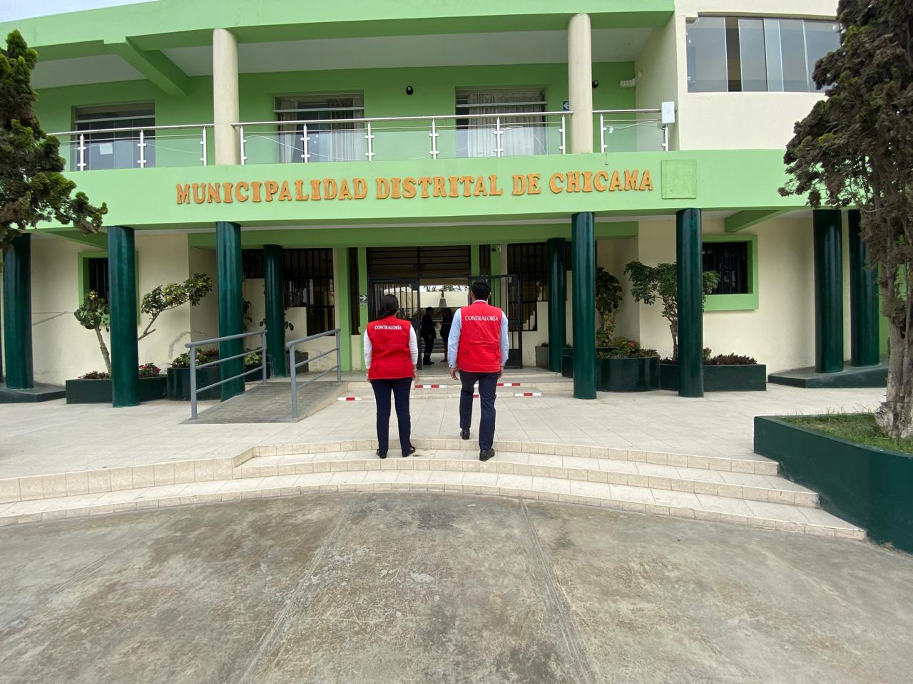 Exfuncionaria obtuvo doble ingreso del Estado de manera irregular