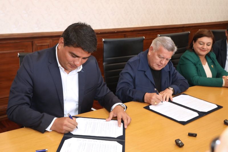 Trujillo: autoridades suscribieron convenios para pavimentar avenidas Perú y prolongación Vallejo